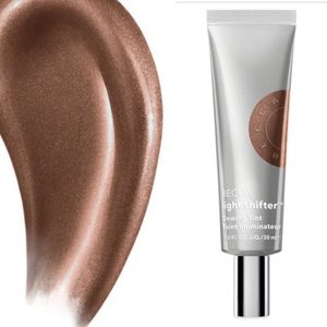 Becca Light Shifter💋Host Pick🌟